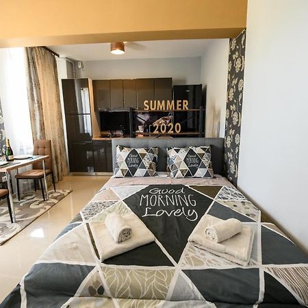 Apartamento Beachside Studio Mamaia Nord Năvodari Exterior foto